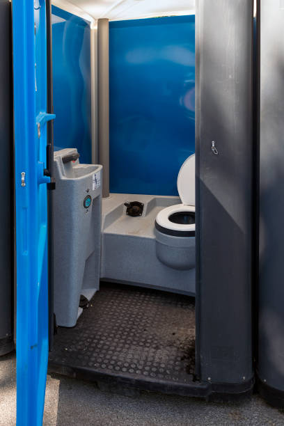Best Best portable toilet rental  in Hartford, SD